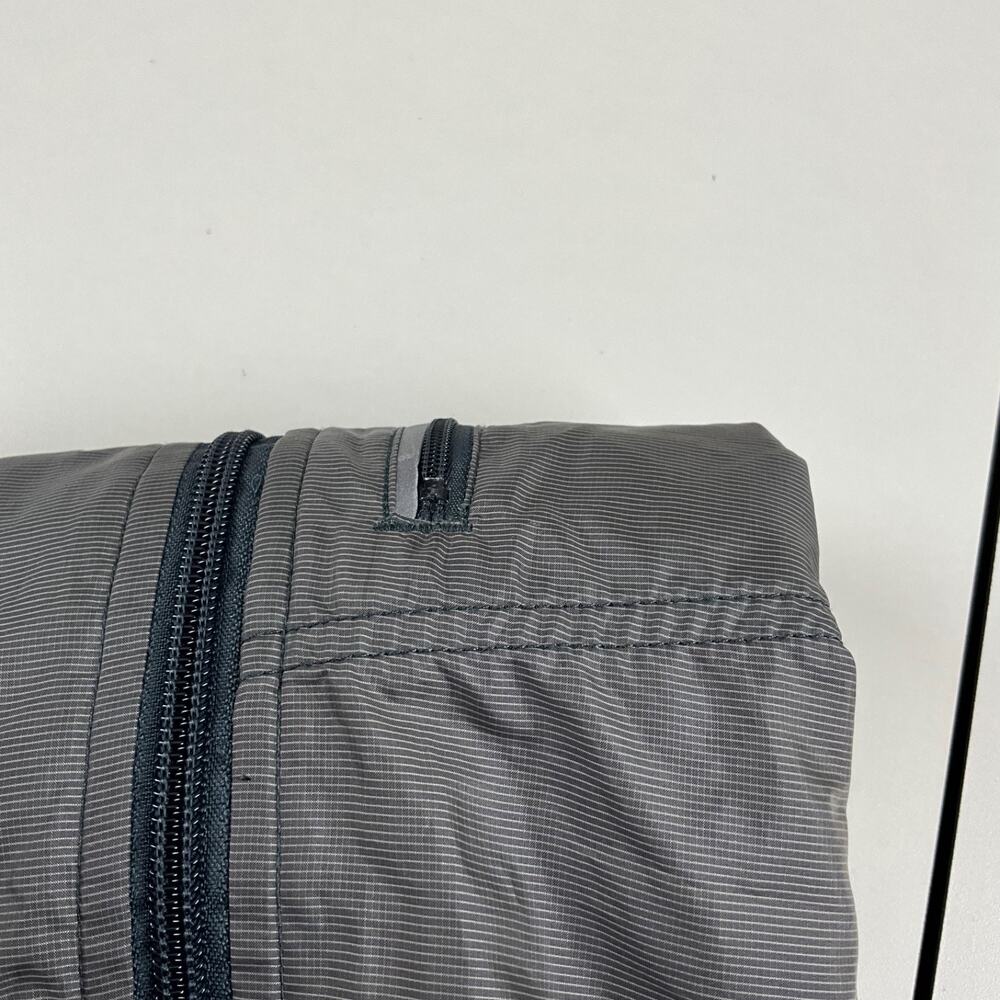 Club Ride Full Zip Reflective Detail Lightweight Windbreaker Gray Jacket Mens S - Picture 9 of 9